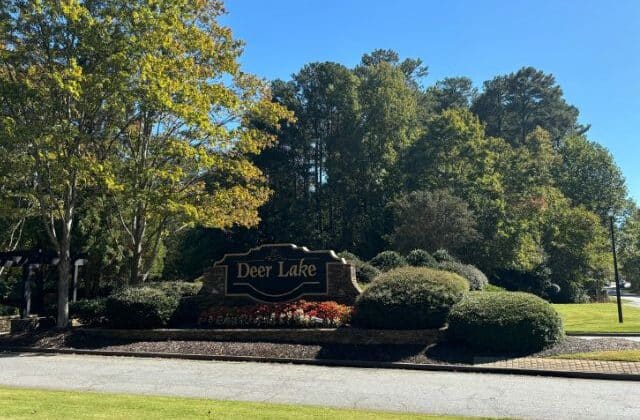 Deer Lake neighborhood located in Alpharetta